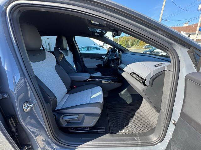 2025 Volkswagen ID.4 Pro