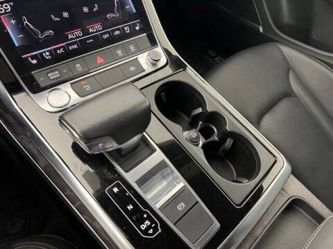 2019 Audi Q8 quattro Premium Plus 55 TFSI
