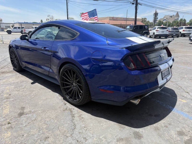 2015 Ford Mustang V6