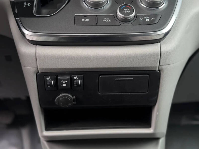 2019 Toyota Sienna