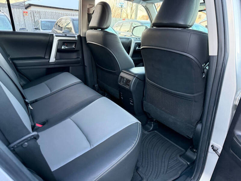 2014 Toyota 4Runner SR5