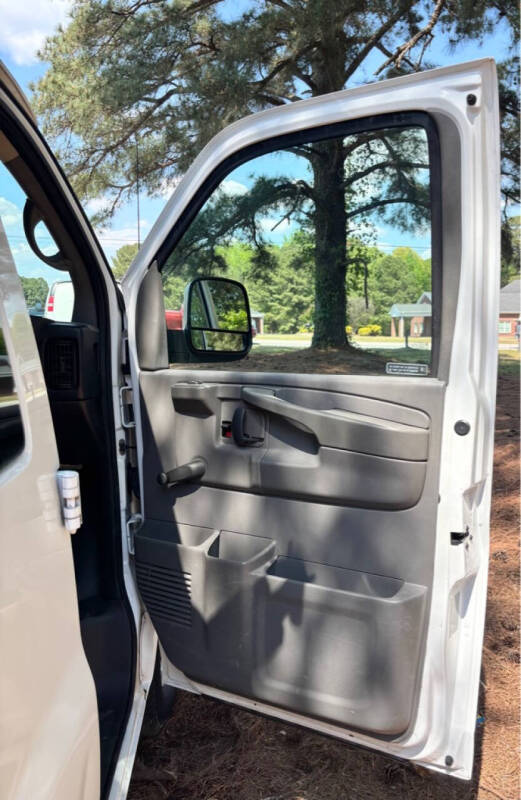 2013 Chevrolet Express 2500