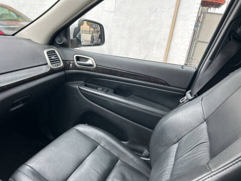 2012 Jeep Grand Cherokee Laredo X