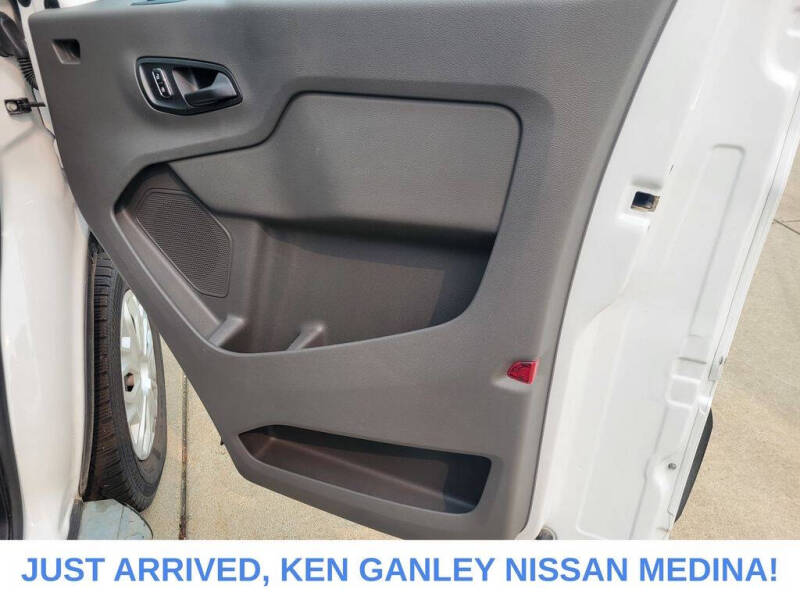 2025 Ford Transit