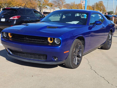 2022 Dodge Challenger SXT