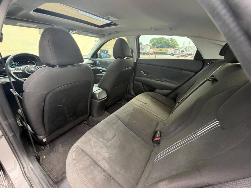2021 Hyundai Elantra