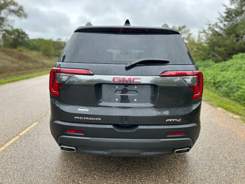 2020 GMC Acadia AT4