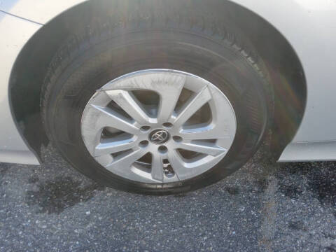 2016 Toyota Prius Two