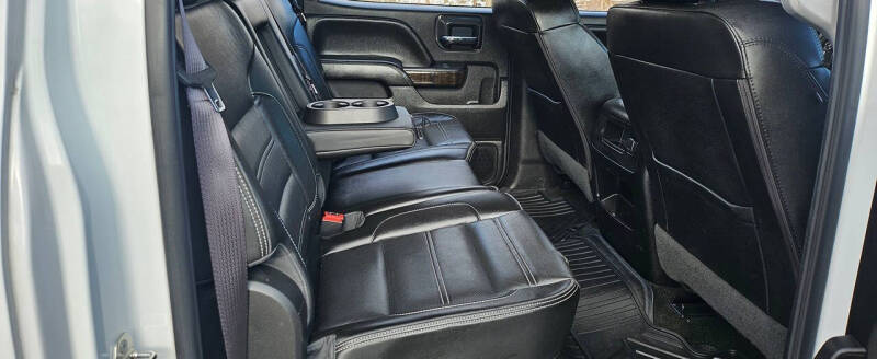 2016 GMC Sierra 2500HD Denali