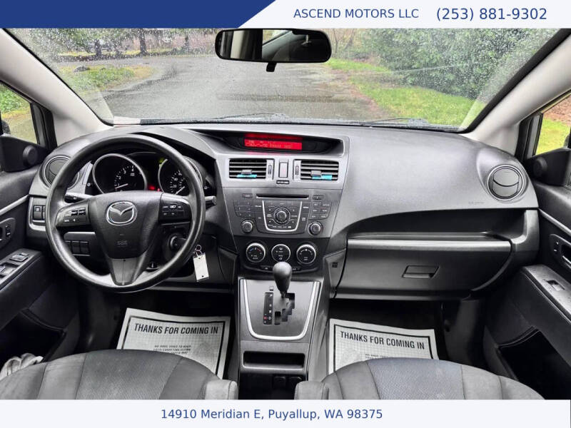 2015 Mazda MAZDA5 Sport