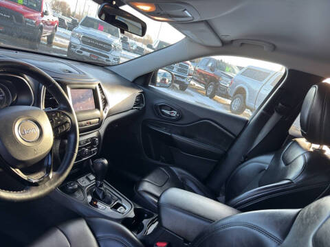 2020 Jeep Cherokee Altitude