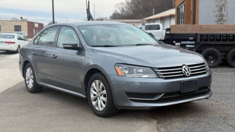 2014 Volkswagen Passat 1.8T S