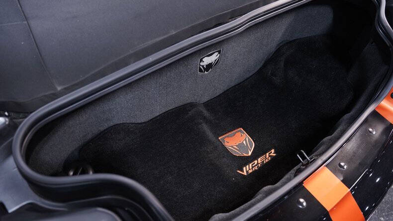2010 Dodge Viper SRT-10