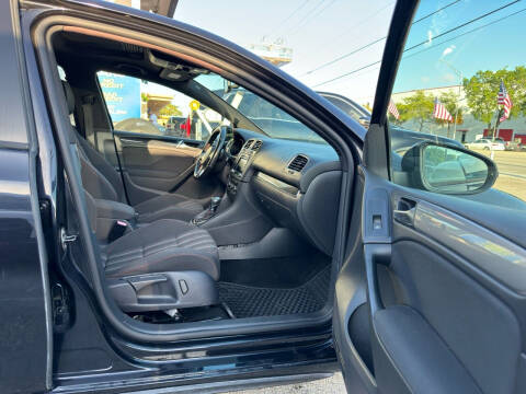 2012 Volkswagen GTI Base PZEV