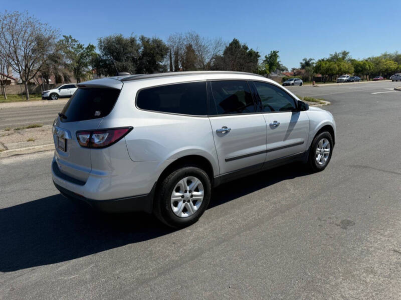 2017 Chevrolet Traverse LS