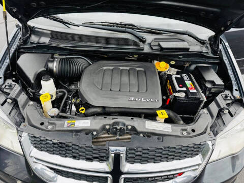 2014 Dodge Grand Caravan SXT