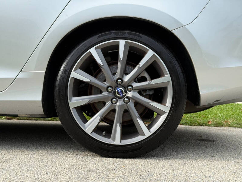 2015 Volvo V60 T5 Drive-E Platinum