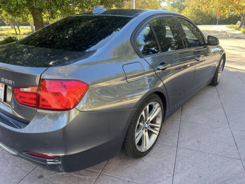 2015 BMW 3 Series 328i