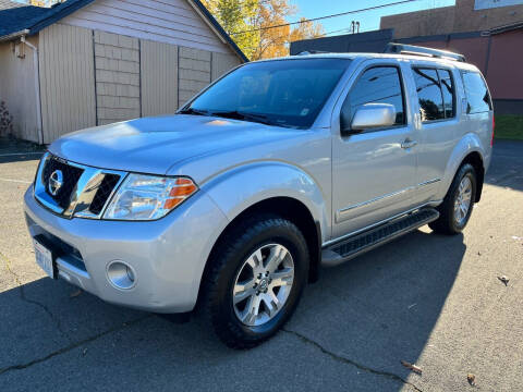 2011 Nissan Pathfinder for sale at Wild West Cars & Trucks in Seattle WA