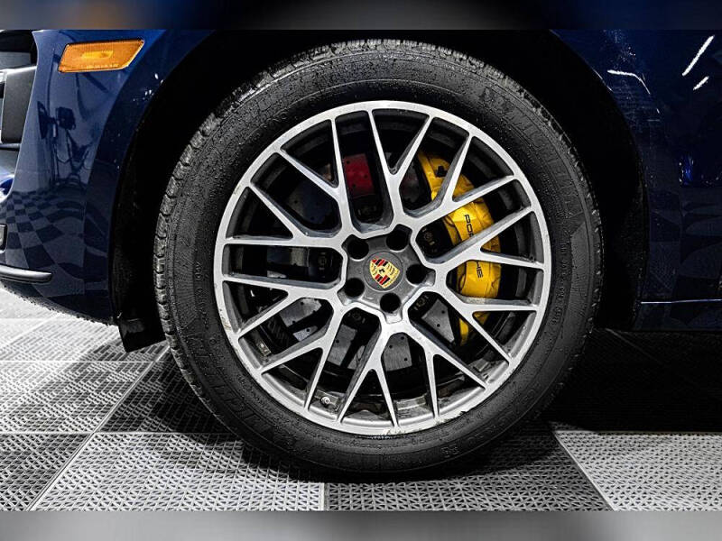 2015 Porsche Macan S