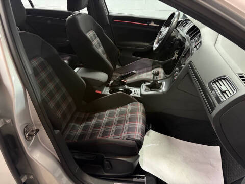 2015 Volkswagen Golf GTI