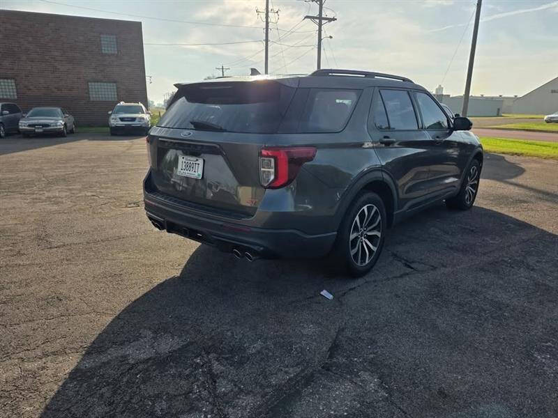 2020 Ford Explorer Sport Trac