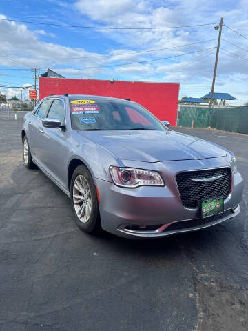 2016 Chrysler 300 C