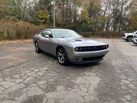 2016 Dodge Challenger SXT