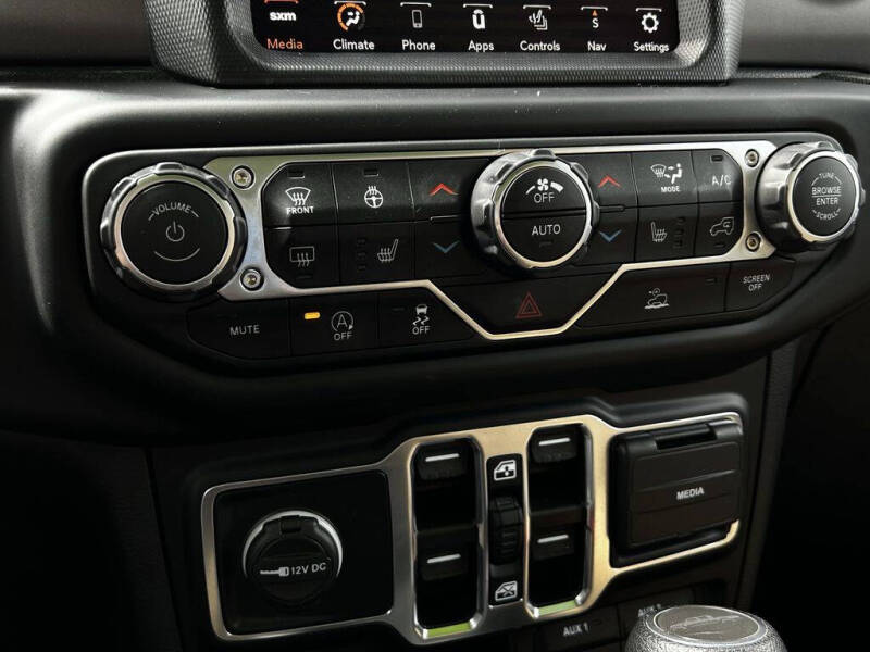 2021 Jeep Gladiator Willys