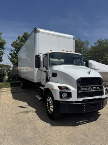 2022 Mack MD6