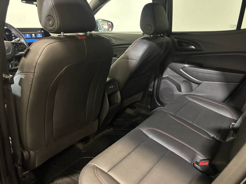 2025 Chevrolet Trax RS