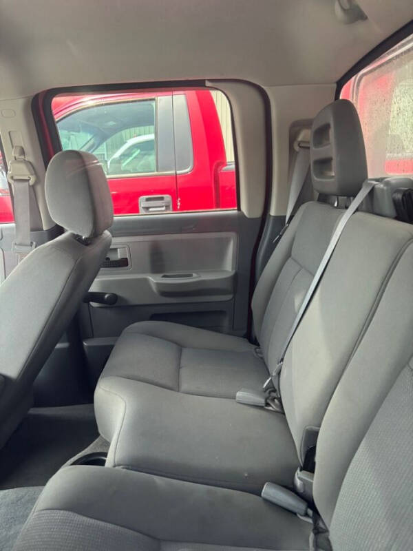 2006 Dodge Dakota ST