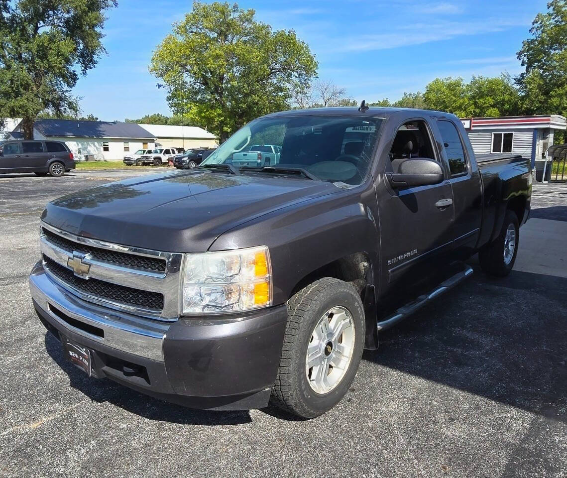 2010 Chevrolet Silverado 1500 for sale at Bastian s Auto Outlet in Coal Valley, IL