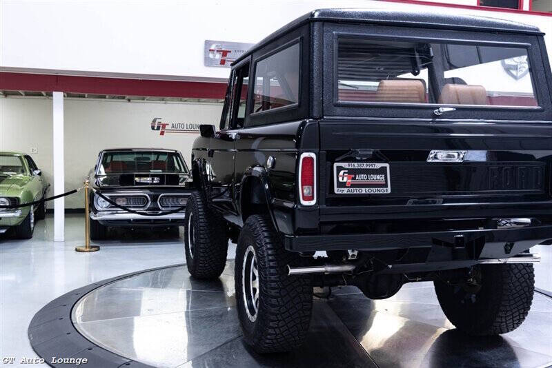 1970 Ford Bronco 21