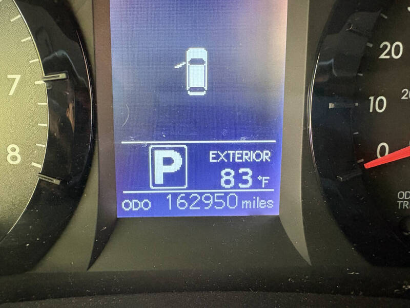 2017 Toyota Sienna LE 7-Passenger Auto Access Seat