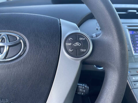 2013 Toyota Prius Two