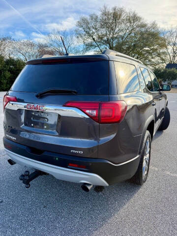 2017 GMC Acadia SLE-2