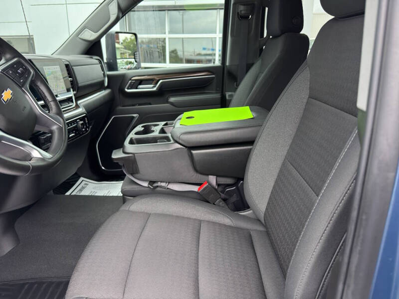 2025 Chevrolet Silverado 2500HD