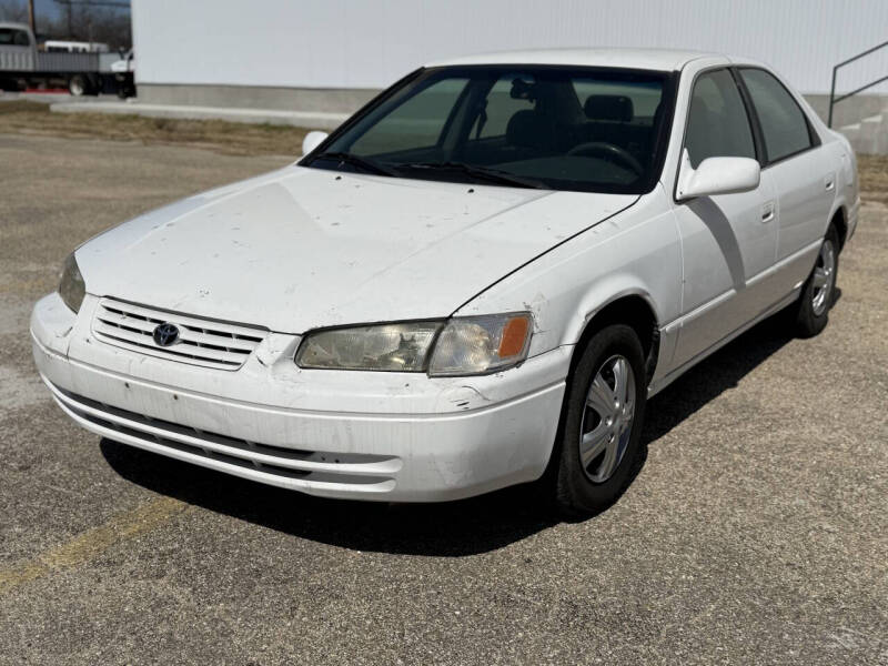 1999 Toyota Camry LE