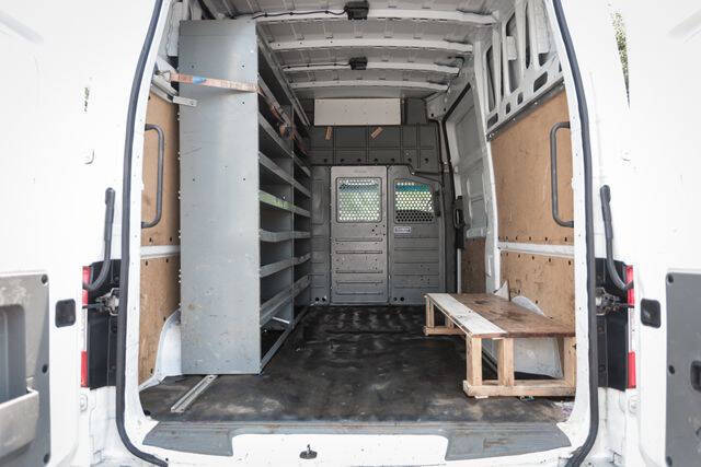2021 Nissan NV
