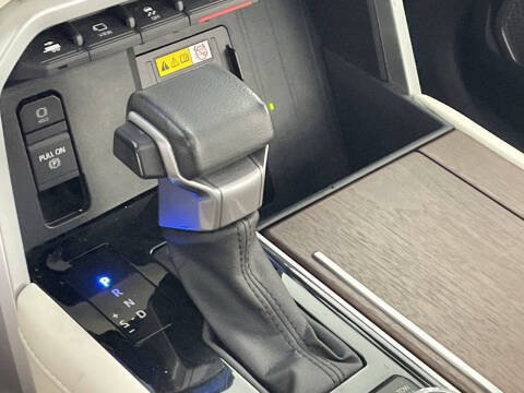 2023 Toyota Sequoia Capstone
