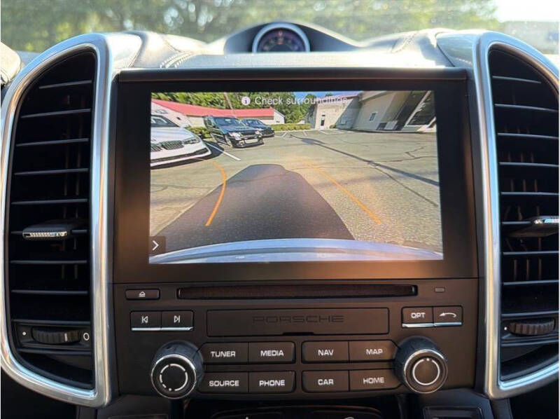 2017 Porsche Cayenne S