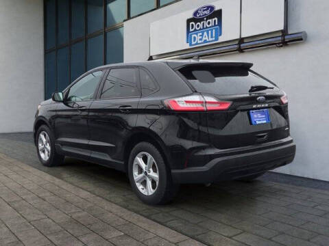 2022 Ford Edge SE