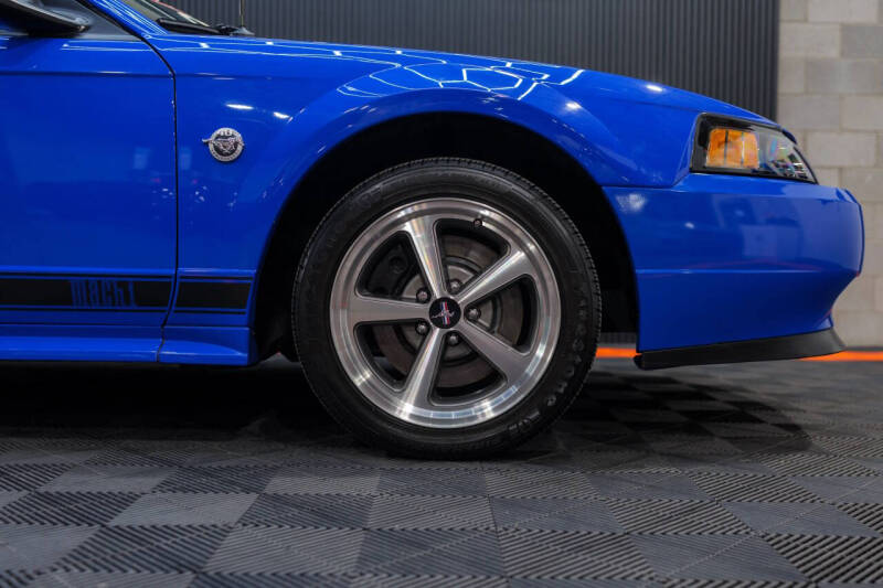 2004 Ford Mustang Mach 1 Premium