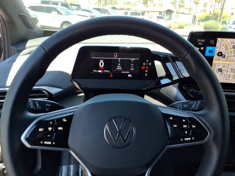 2023 Volkswagen ID.4 Pro
