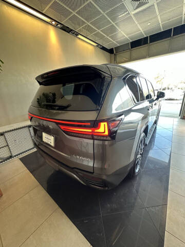 2024 Lexus LX 600 Luxury