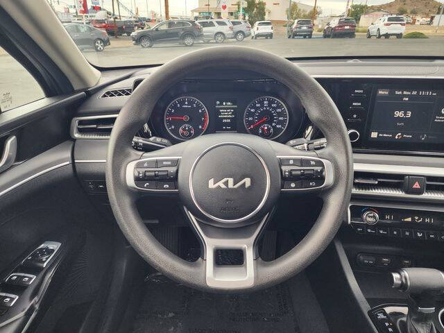 2023 Kia K5 LXS