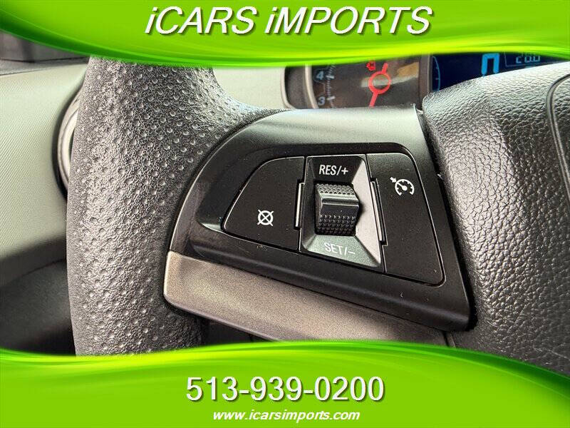 2013 Chevrolet Sonic LT Auto