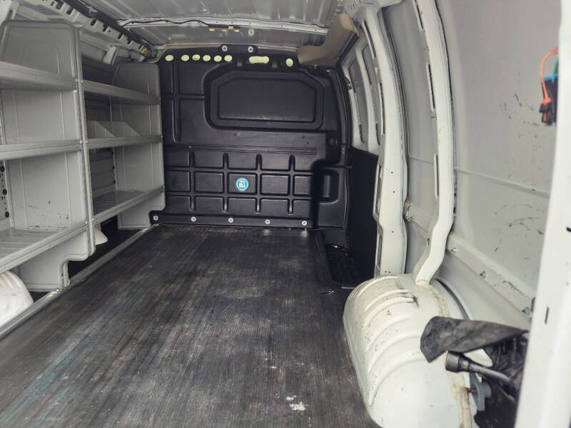 2021 Chevrolet Express 2500