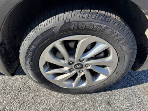 2016 Hyundai Tucson SE